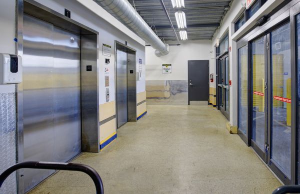 Storage King USA - 011 - Miami, FL - SW 137th Ave - 16200 Southwest 137th Avenue