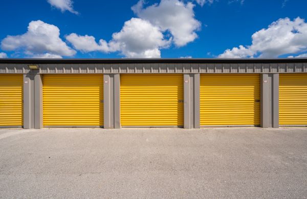 Storage King USA - 020 - Winter Haven, FL - Dundee Rd - 2100 Dundee Road