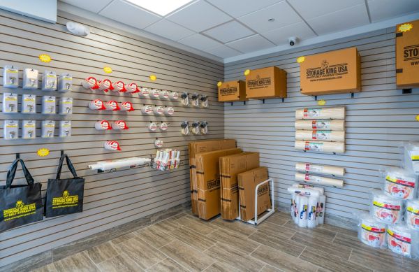 Storage King USA - 020 - Winter Haven, FL - Dundee Rd - 2100 Dundee Road