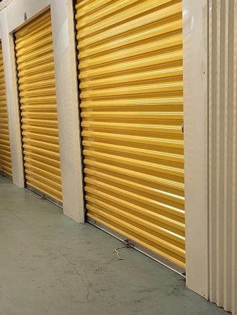 Mr. Storage - Lexington - 208 Market St
