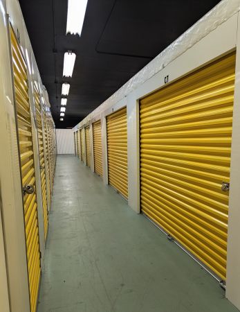 Mr. Storage - Lexington - 208 Market St