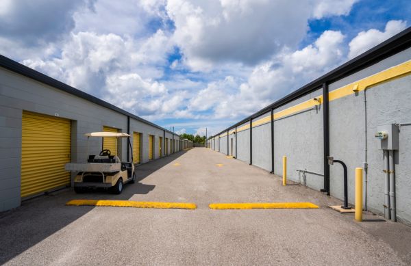 Storage King USA - 053 - Sarasota, FL - S. Tamiami Trl - 6720 South Tamiami Trail