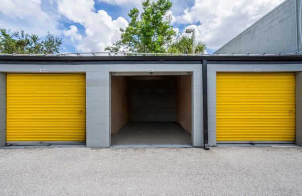 Storage King USA - 053 - Sarasota, FL - S. Tamiami Trl - 6720 South Tamiami Trail
