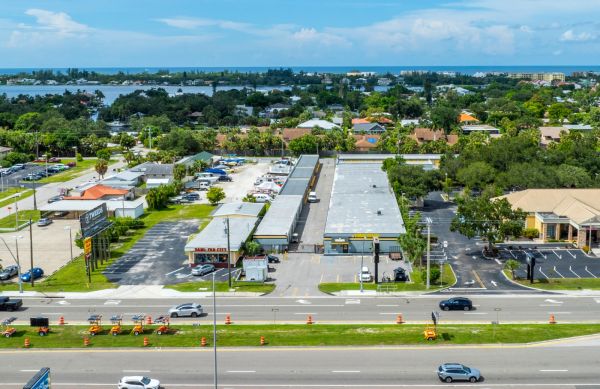 Storage King USA - 053 - Sarasota, FL - S. Tamiami Trl - 6720 South Tamiami Trail