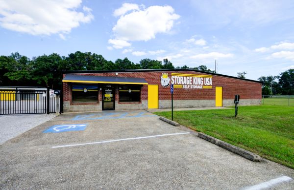 Storage King USA - 083 - Pace, FL - Lori Lane - 4618 Lori Lane