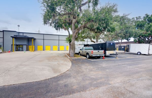 Storage King USA - 177 - Sarasota, FL - Cattlemen Rd - 619 Cattlemen Road