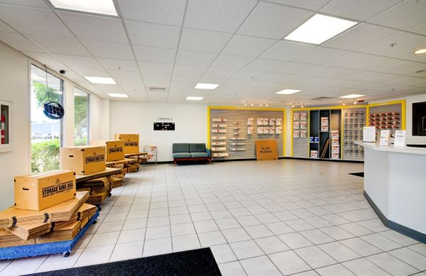 Storage King USA - 177 - Sarasota, FL - Cattlemen Rd - 619 Cattlemen Road