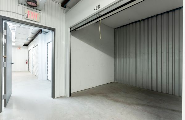 Storage King USA - 181 - Youngerman Circle - 6648 Youngerman Circle