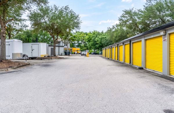 Storage King USA - 181 - Youngerman Circle - 6648 Youngerman Circle