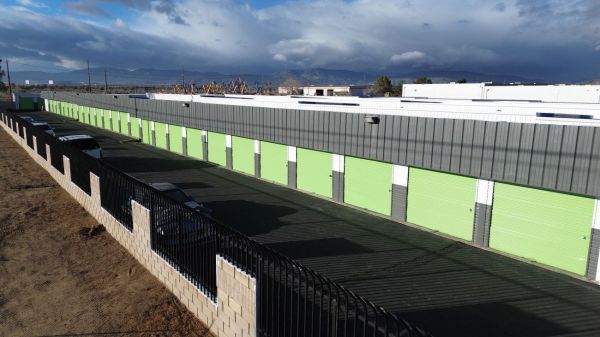 Extra Space Storage - 5011 - Lancaster - Challenger Way - 42133 Challenger Way