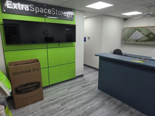 Extra Space Storage - 5023 - Flemington - Route 202 - 479 U.S. 202