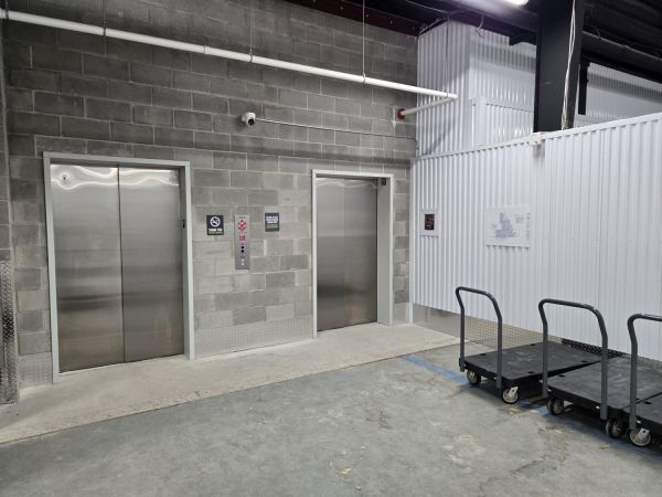 Extra Space Storage - 6727 - Grand Rapids - Broadway Ave NW - 1615 Broadway Avenue Northwest