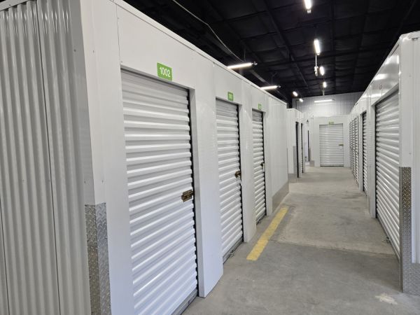 Extra Space Storage - 6727 - Grand Rapids - Broadway Ave NW - 1615 Broadway Avenue Northwest