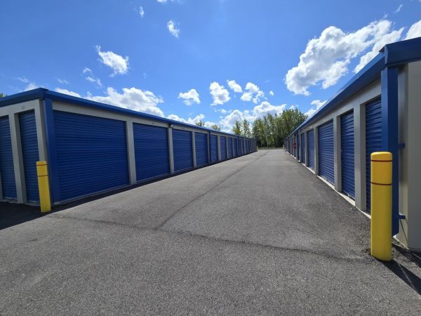 Extra Space Storage - 6961 - Liverpool - Oswego Rd - 8372 Oswego Road