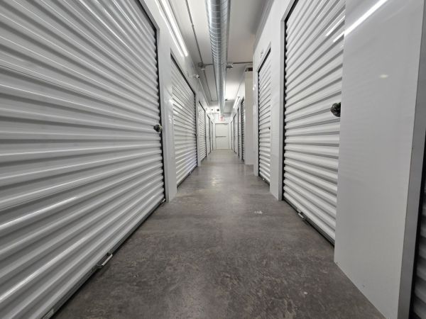 Extra Space Storage - 6961 - Liverpool - Oswego Rd - 8372 Oswego Road