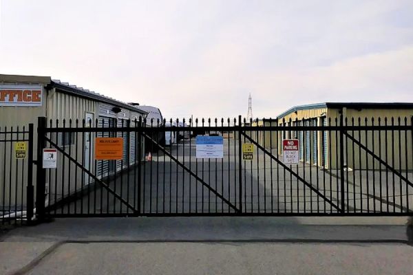 A To Z Self Storage - Tatamy - 1340 Tatamy Road