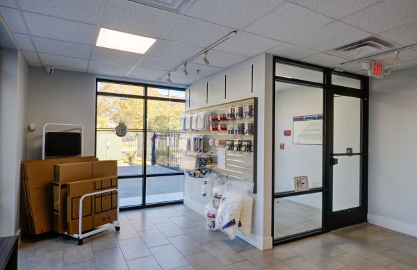 Storage King USA - 180 - Sewells Point Rd - 7533 Sewells Point Road