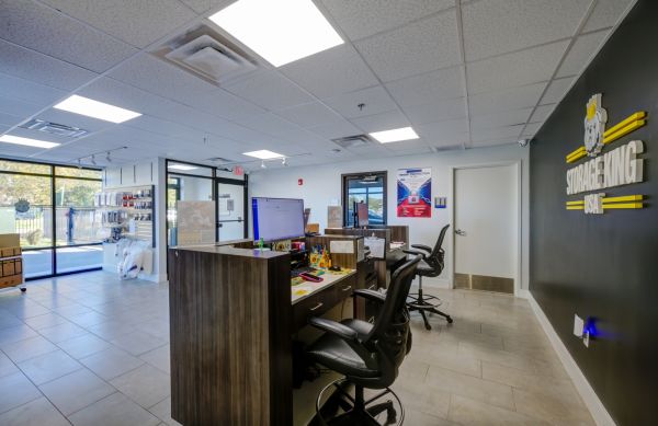 Storage King USA - 180 - Sewells Point Rd - 7533 Sewells Point Road