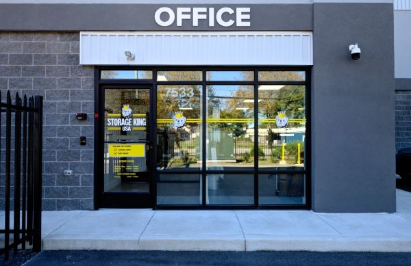 Storage King USA - 180 - Sewells Point Rd - 7533 Sewells Point Road