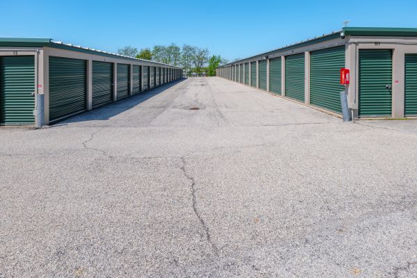 10 Federal Storage - N Hale Ave - 8627 North Hale Avenue