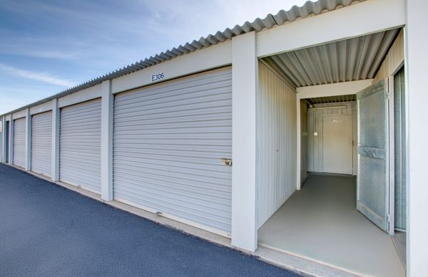 Storage King USA - 041 - Phoenix, AZ - Indian School - 7111 West Indian School Road