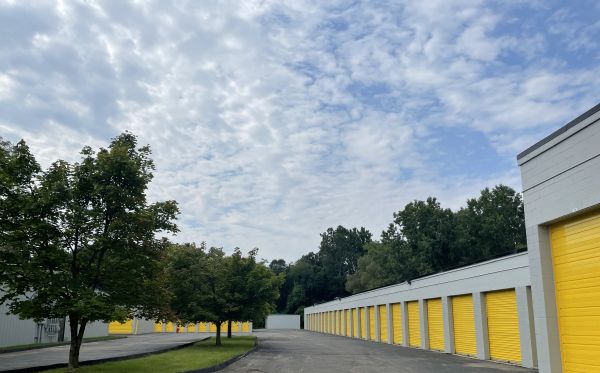 Storage King USA - 054 - Waterford, MI - Highland Rd - 4303 Highland Road