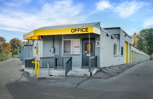 Storage King USA - 113 - 4275 Highland Rd - 4275 Highland Road