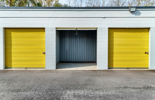 Storage King USA - 113 - 4275 Highland Rd - 4275 Highland Road