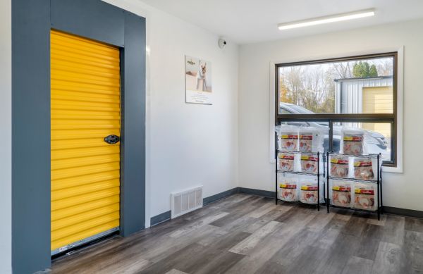 Storage King USA - 113 - 4275 Highland Rd - 4275 Highland Road