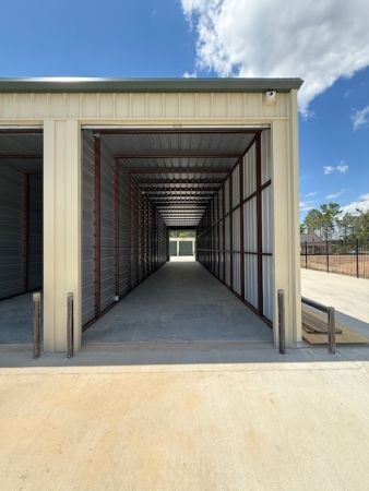 Bulldog Self Storage - 19701 Farm to Market Road 1314