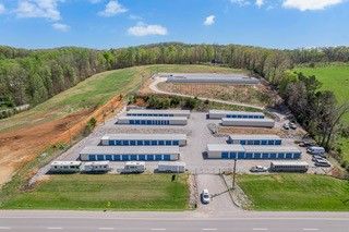 11 E Storage - 1529 West Highway 11E