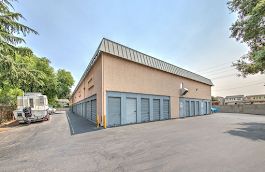 Valley Self-Storage - 3006 Gardella Plaza