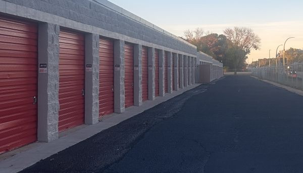 B&B Storage LLC - 11230 University Ave NW