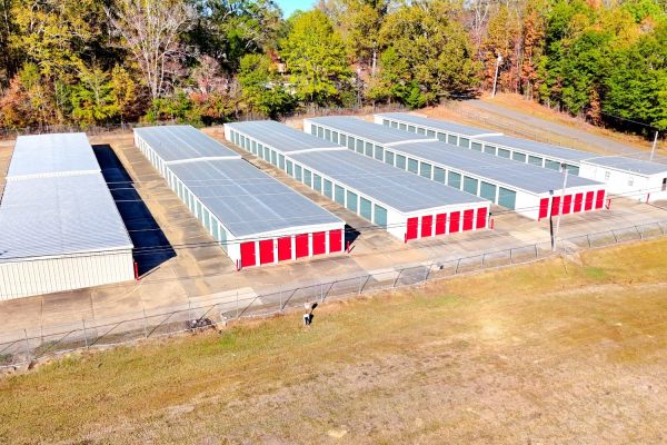 Raymond Clinton Mini Storage - 11870 Mississippi 18