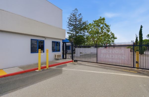 Lock-It-Up Self Storage - 3570 Airway Drive