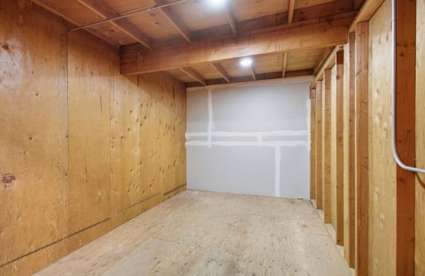 Lock-It-Up Self Storage - 3570 Airway Drive