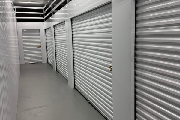 West Coast Self-Storage Lake Oswego West - 6725 Southwest Bradbury Court