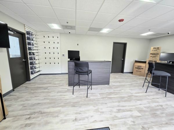 Extra Space Storage - 5058 - Canton - Knox Bridge Hwy - 8892 Knox Bridge Highway