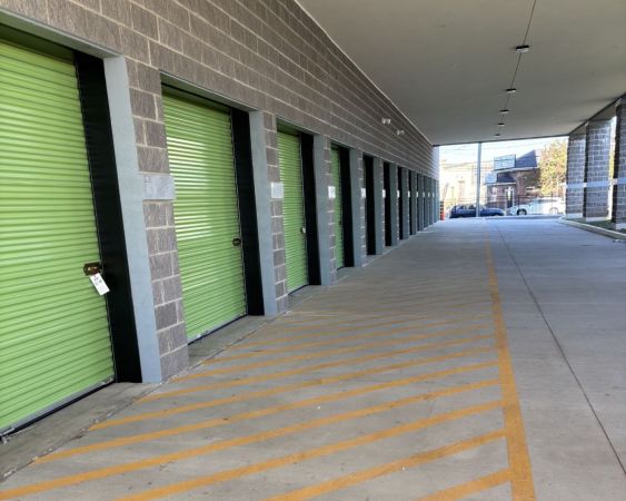 Extra Space Storage - 6080 - Elizabeth - Division St - 165 Division Street