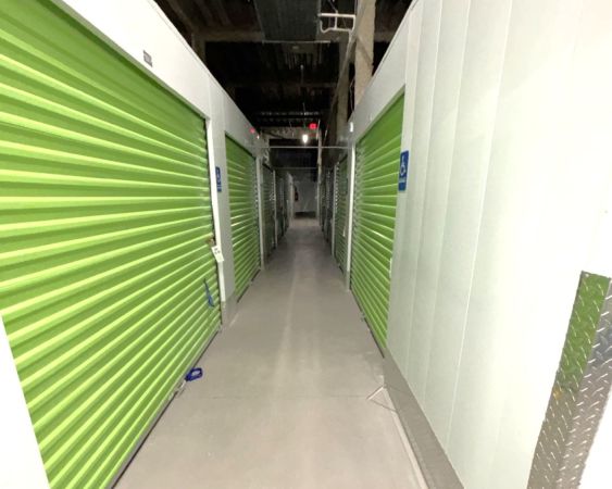Extra Space Storage - 6080 - Elizabeth - Division St - 165 Division Street