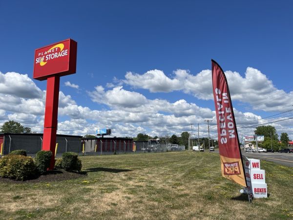 Planet Self Storage - Syracuse - 901 Hiawatha Boulevard West