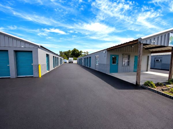 Endless Storage - Punta Gorda - 25191 East Olympia Avenue