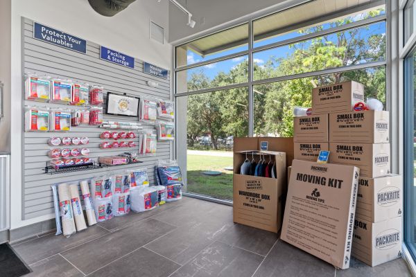 Compass Self Storage - Compass Self Storage - N US 301 (125) - 3402 U.S. 301