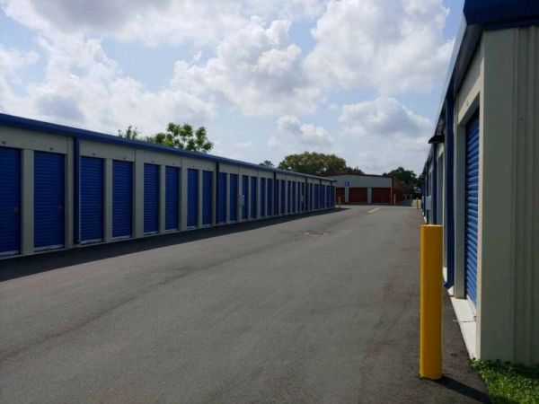 Compass Self Storage - Compass Self Storage - State Rt. 19 (114) - 2601 Florida 19