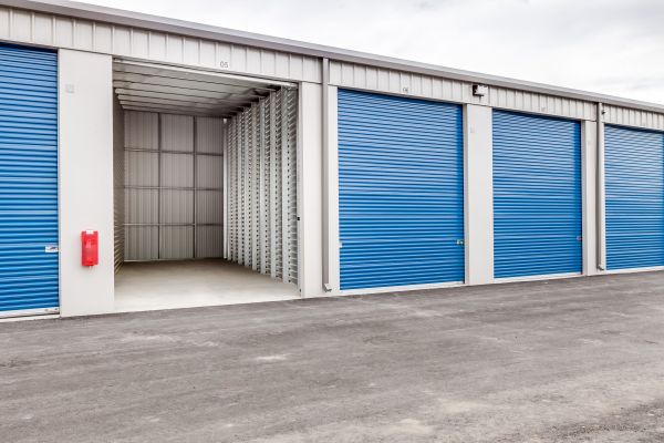 Storage Star Meridian - E. Franklin - 1975 East Franklin Road