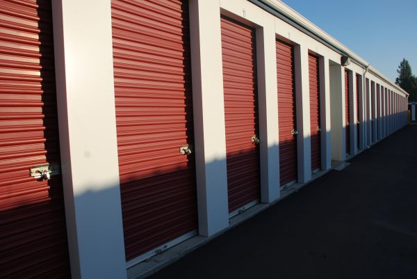 Storage Star Pasco - W. Irving St. - 3030 West Irving Street