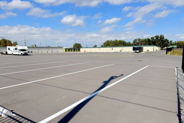 Tri Tower Self Storage - 648 East Mountain Lake Cutoff Road