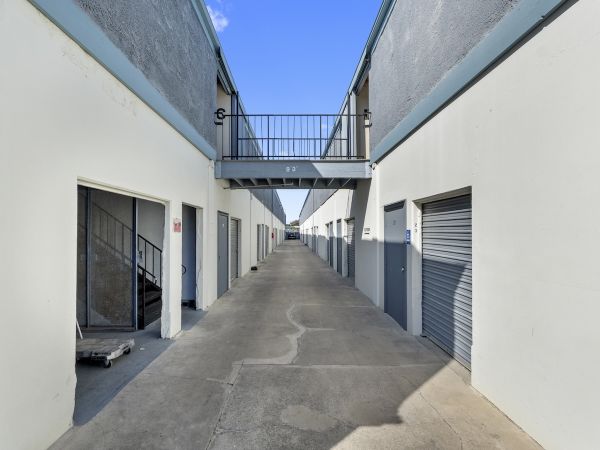 US Storage Centers - Costa Mesa Whittier - 1880 Whittier Avenue