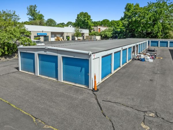 LocalStorage Hamden - 34 Raccio Park Road