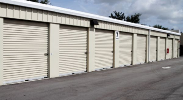 Purely Storage - Lancaster - 10th Street West - 44130 10th Street West